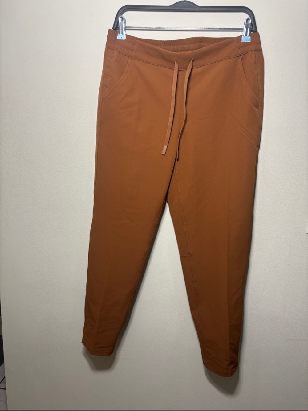 Alpine Design Women's Rust Orange Jogger Sweatpants
